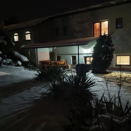 Apartman Ustie Trstena Bagian luar foto