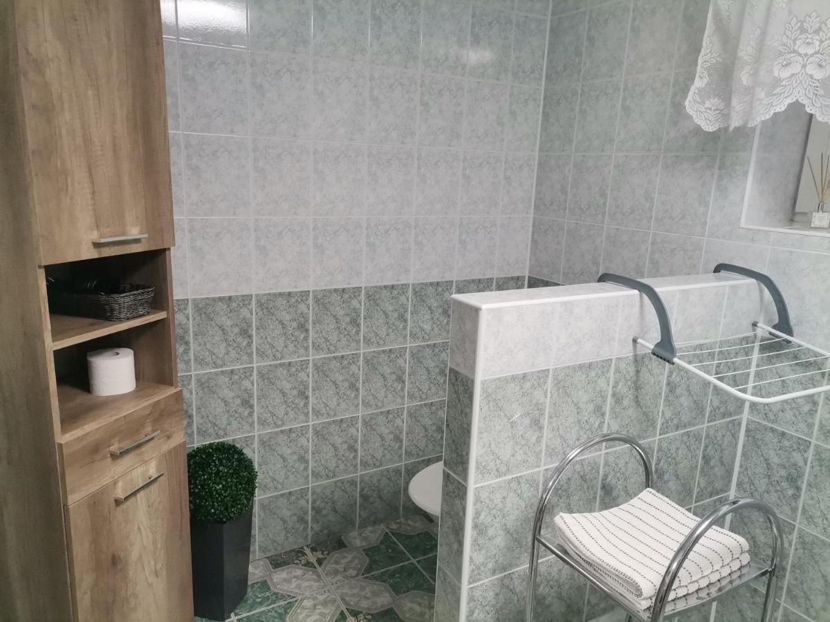 Apartman Ustie Trstena Bagian luar foto