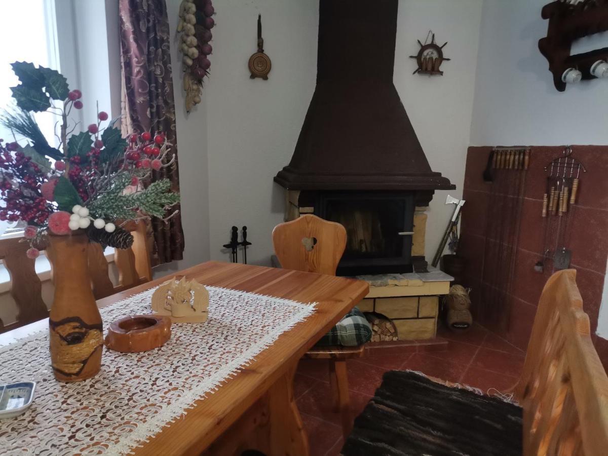 Apartman Ustie Trstena Bagian luar foto