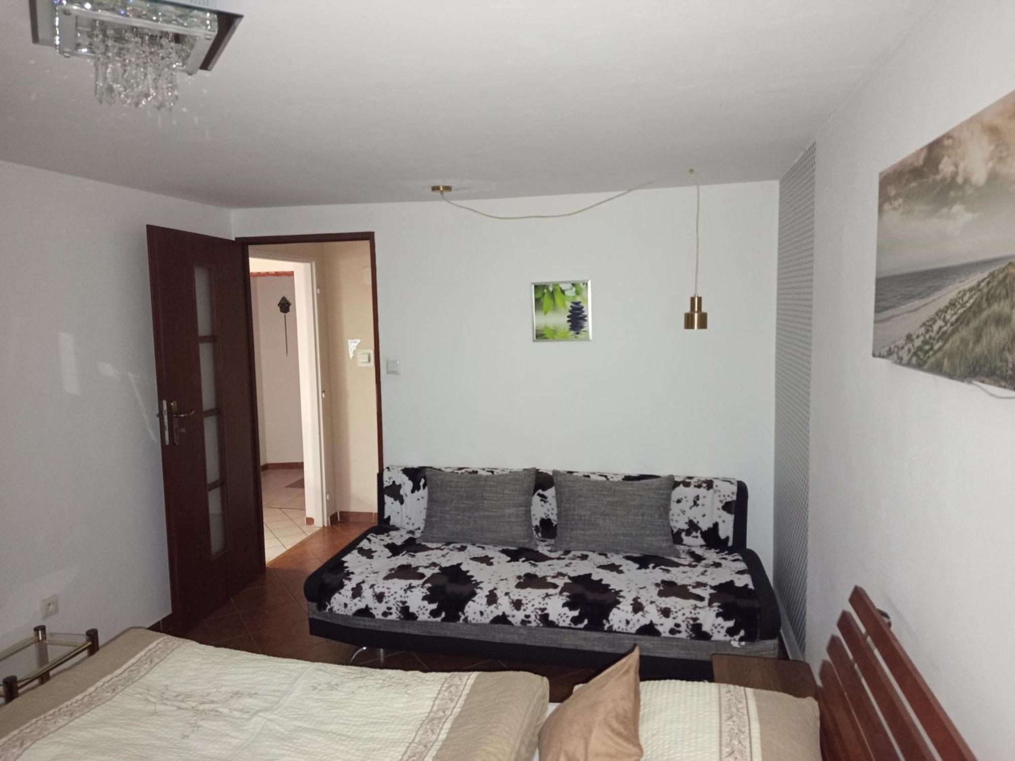 Apartman Ustie Trstena Bagian luar foto