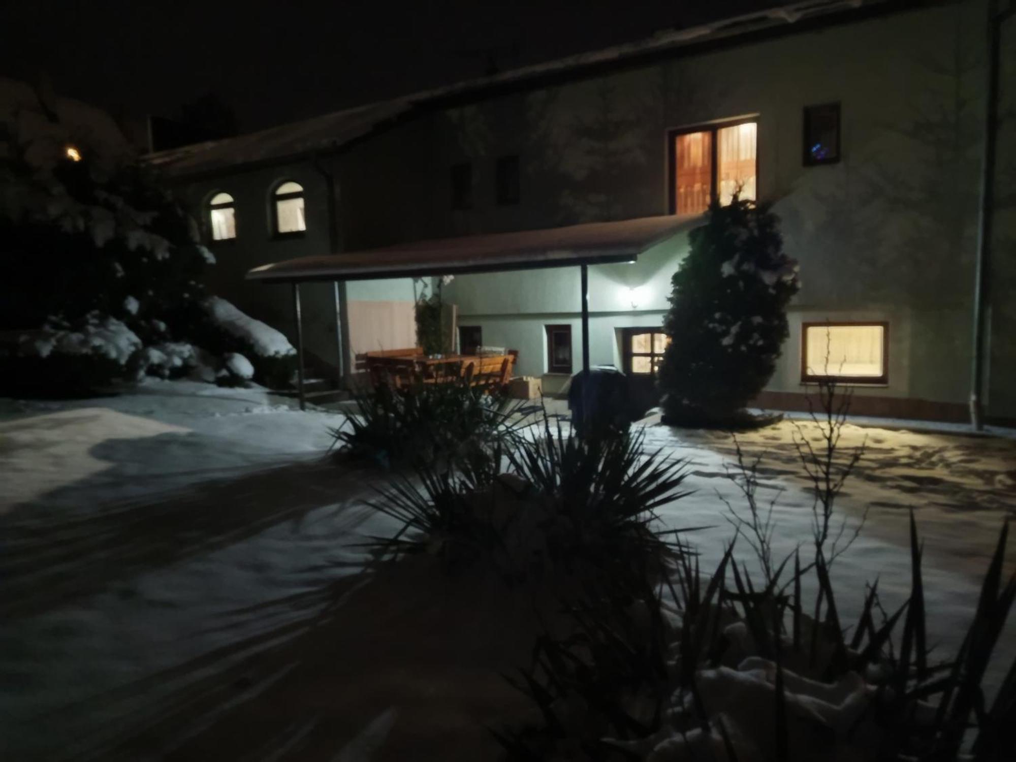 Apartman Ustie Trstena Bagian luar foto