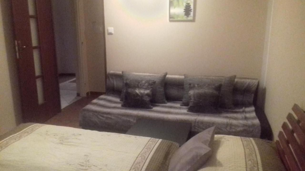 Apartman Ustie Trstena Bagian luar foto
