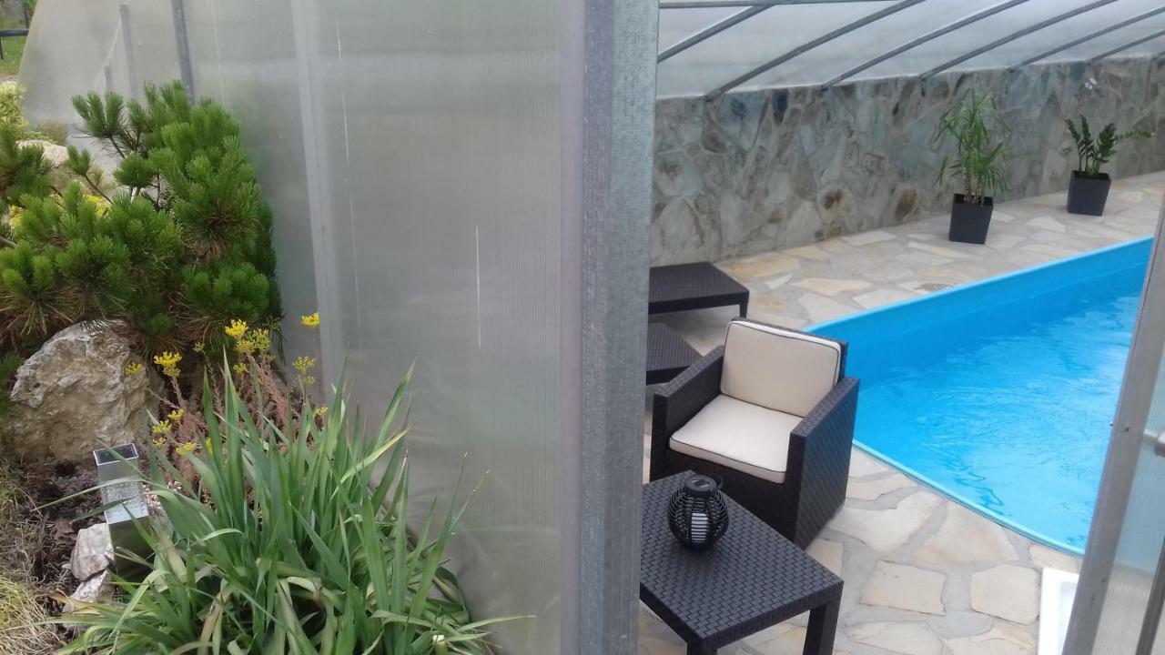 Apartman Ustie Trstena Bagian luar foto
